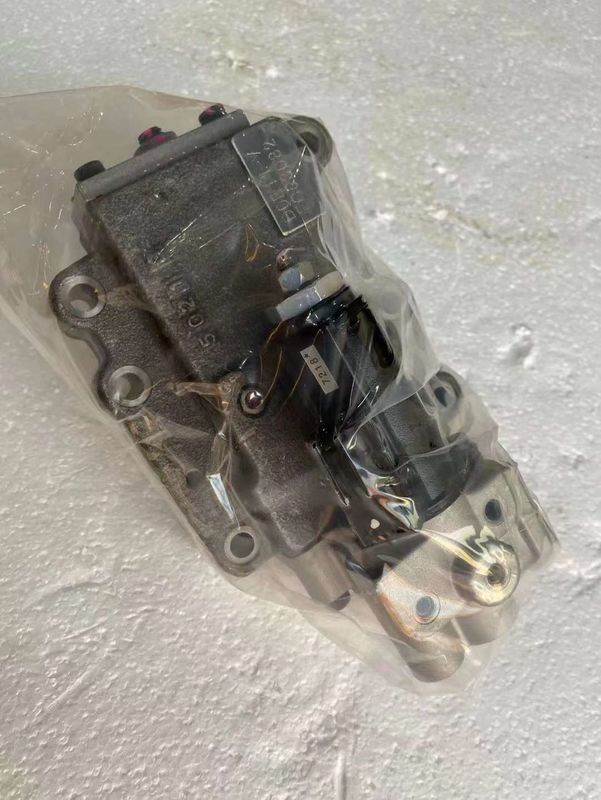 2058 K9T06-V Partes hidráulicas de excavadoras D4 06228 Actuador de control Regulador de la bomba