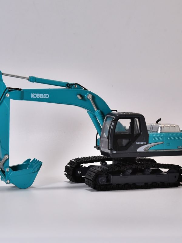 Excavadora de acero Shen modelo SK200 KOBELCO simulación original de aleación de metal decoración de automóviles no juguetes