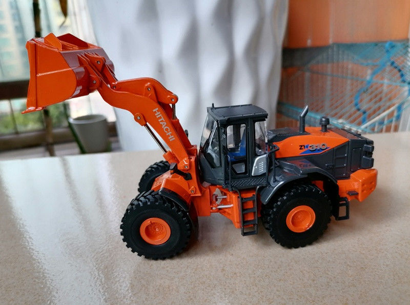 Auténtico 1/50 Hitachi ZAXIS250LC-5 ZX200 ZX350LC-6 Excavadora Dibujo Juguete Modelo