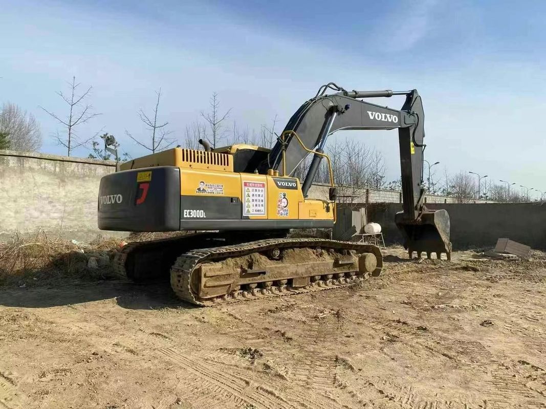 Excavadora EC300DL usada confiable para la construcción y la minería Equipo pesado de trabajo de tierra