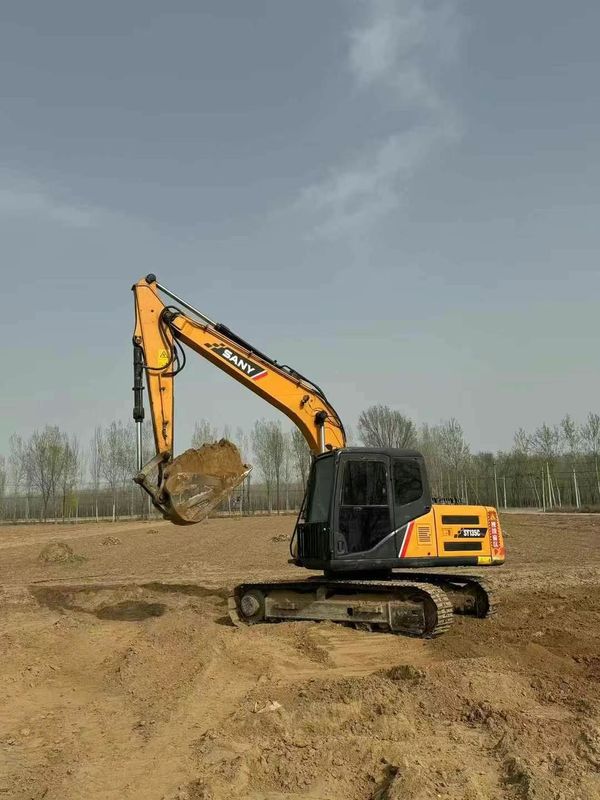 Excavadora SANY SY135 de 13,5 toneladas usada para la construcción Minería Aplicaciones de movimiento de tierra