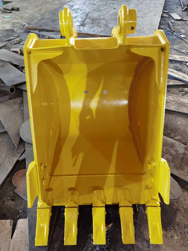 Sustitución de un cubo de excavadora Komatsu PC78 para uso en la construcción