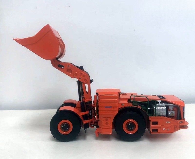Komatsu WX220H 1:50 Cargador subterráneo híbrido de aleación de fundición por inyección Vehículo de minería limitada Colección