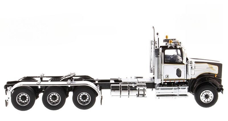 DM Western Star 4900 SF Day Cab Truck 1/50 Modelo a escala 71066 Coleccionado por moldeado