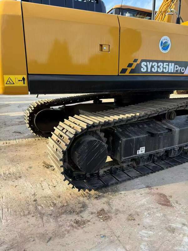 Nueva excavadora Sany 335, motor Isuzu National III, en inventario